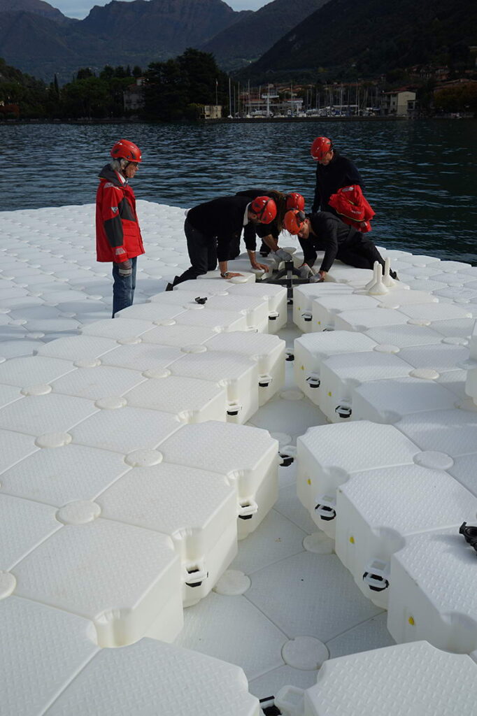 Плаващите кейове - The Floating Piers