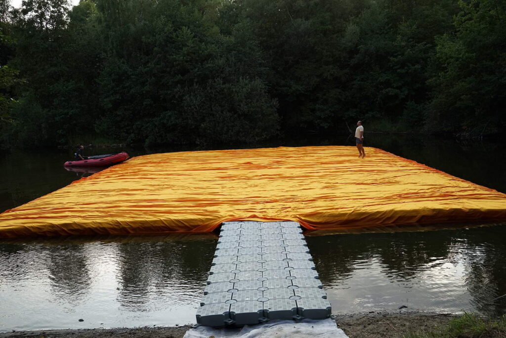 Плаващите кейове - The Floating Piers