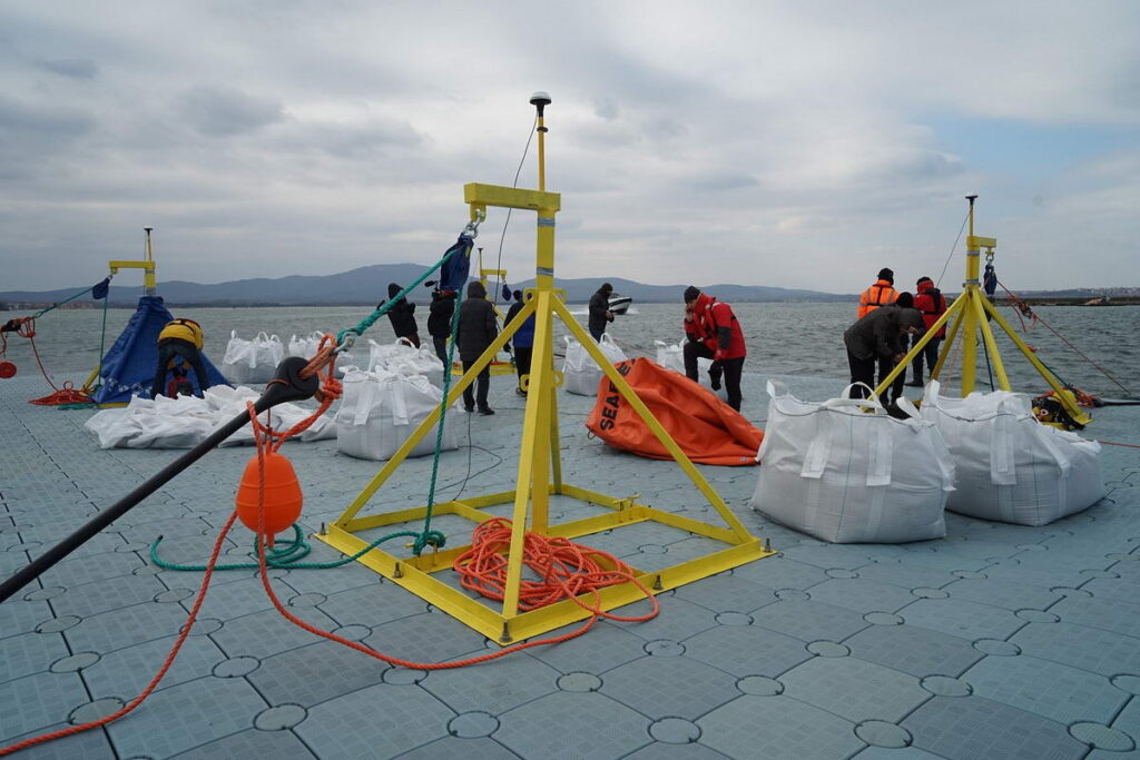 Плаващите кейове - The Floating Piers
